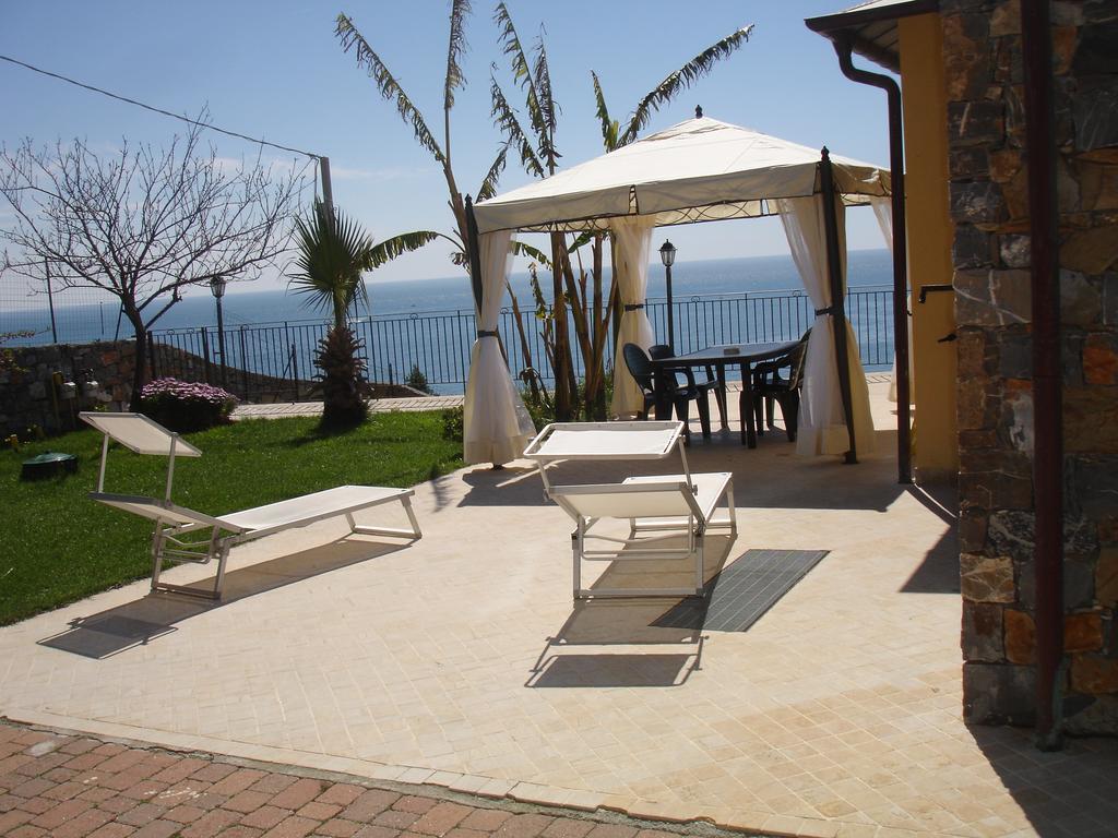 Villa Del Mare Ligure Terme & Spa Piscina A 37 Gradi Santo Stefano al Mare Exterior photo